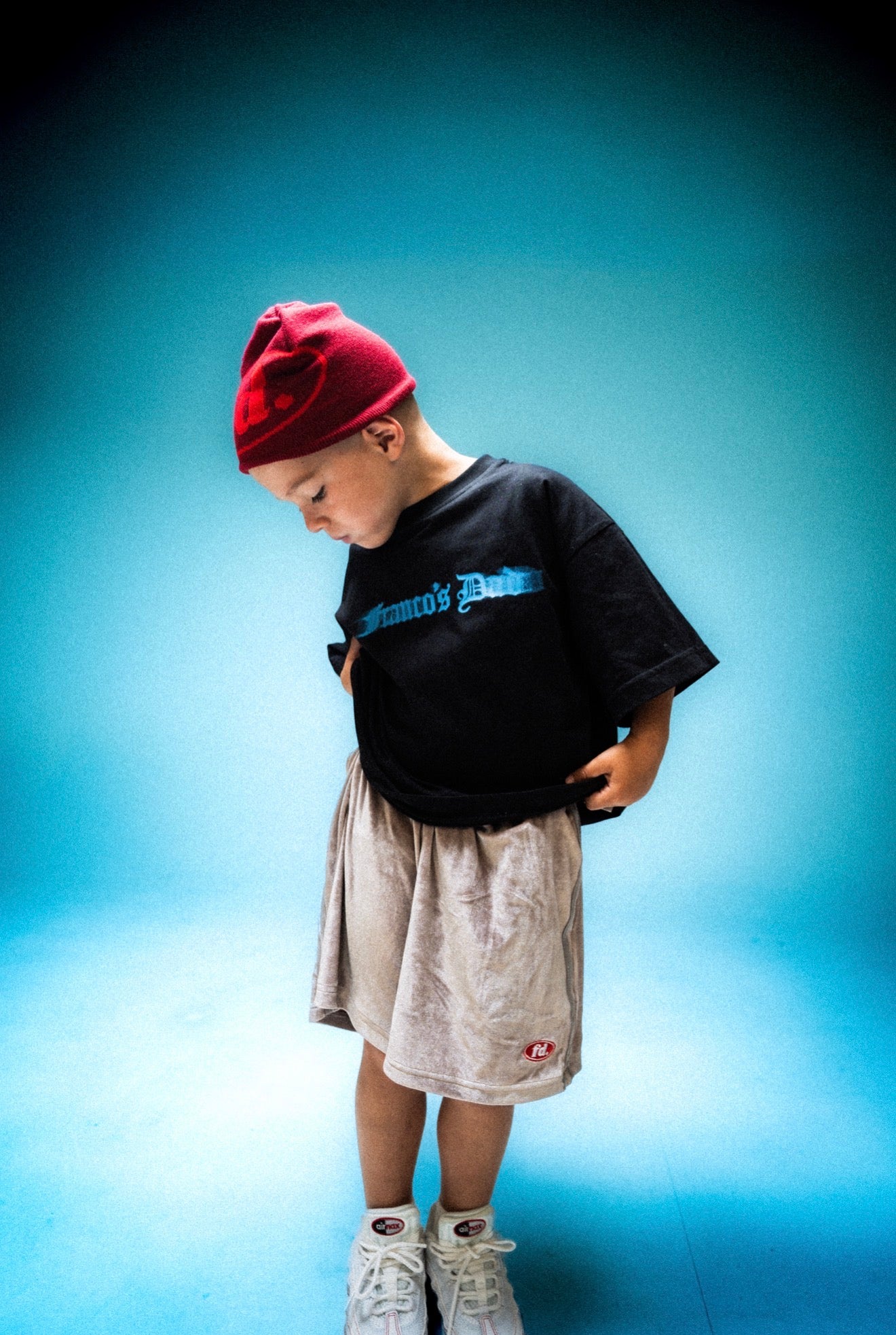 Spray logo tee black